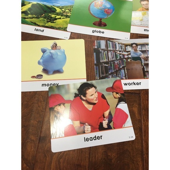 Harcourt Social‎ Studies: Vocab Picture Cards Kindergarten History 10”x 8”Cards - Picture 9 of 12